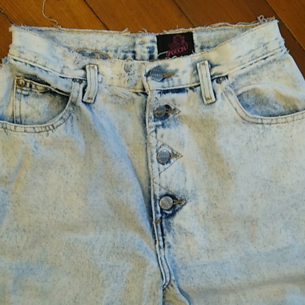 Jeans - Picture 2 of 5